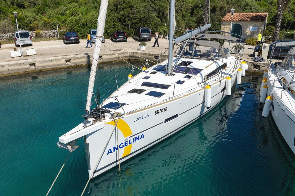 Segelyacht 