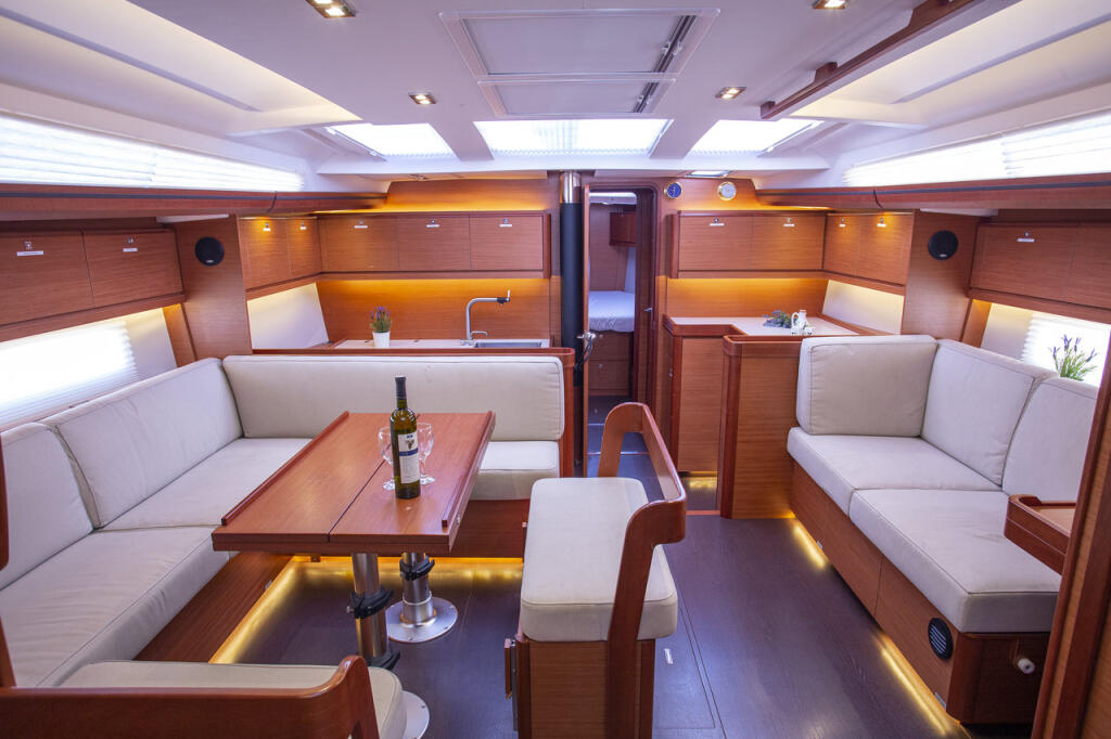 Segelyacht 
