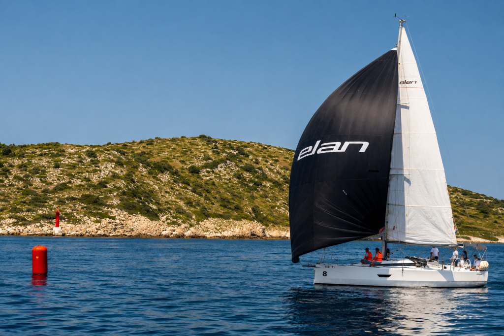 Sailing yacht 