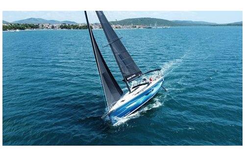 Segelyacht 