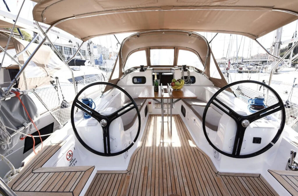 Segelyacht 