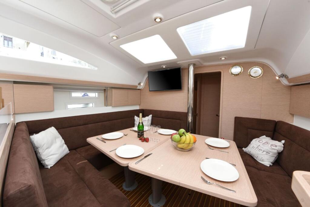 Segelyacht 