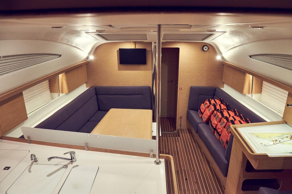 Segelyacht 