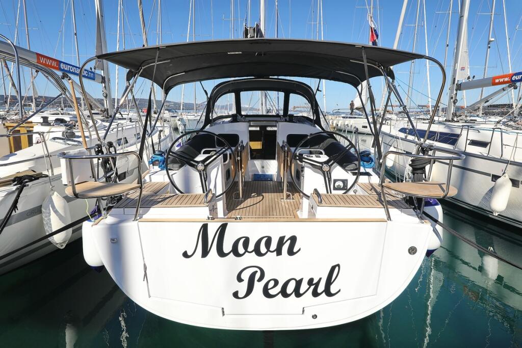 Segelyacht 
