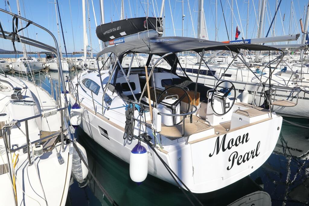 Segelyacht 