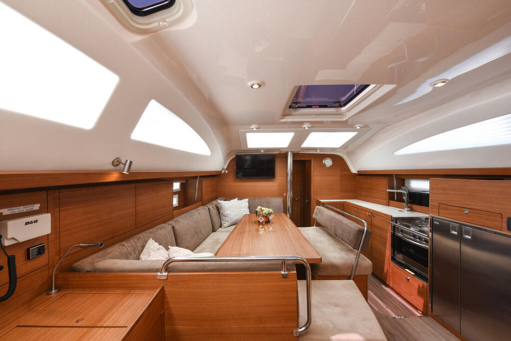Segelyacht 