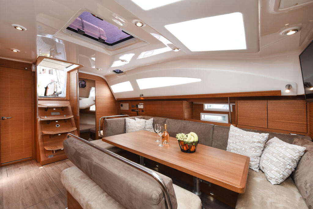 Segelyacht 