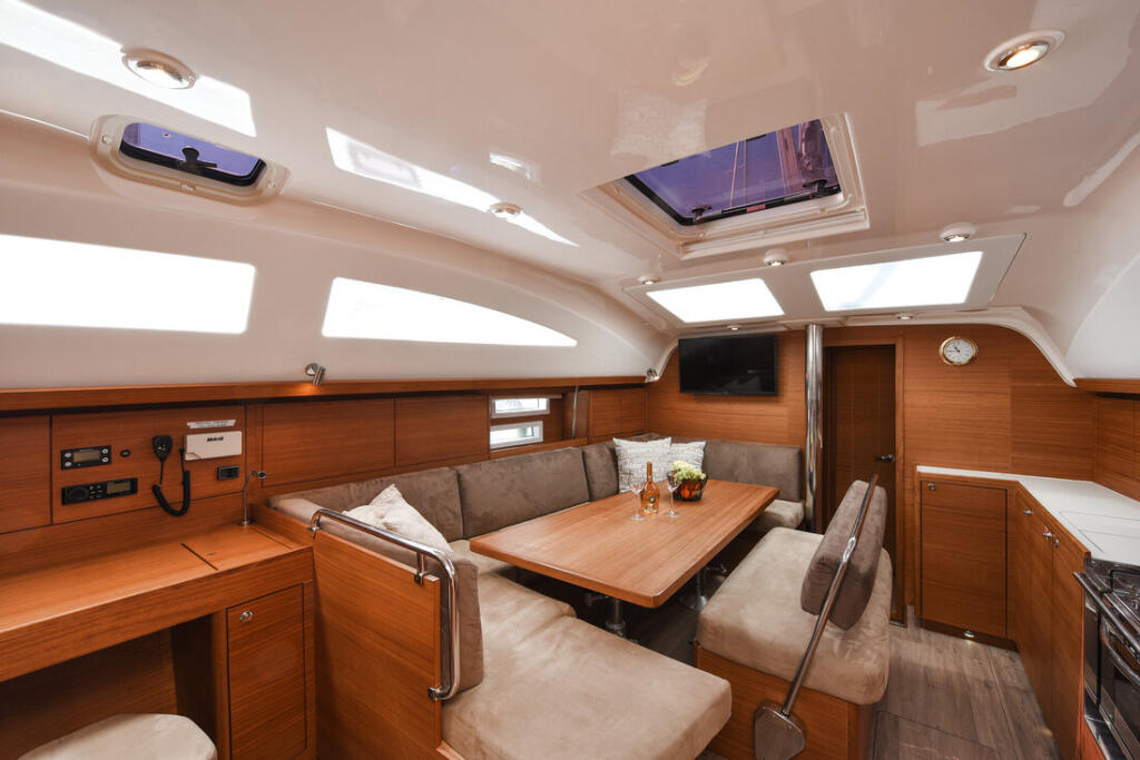 Segelyacht 