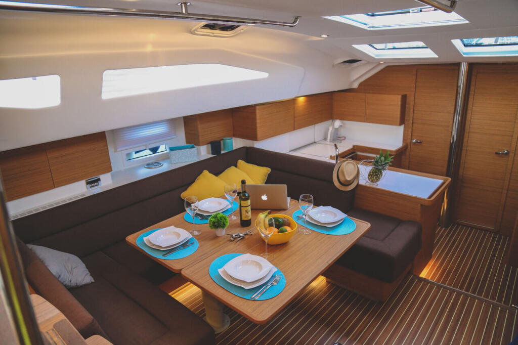 Segelyacht 