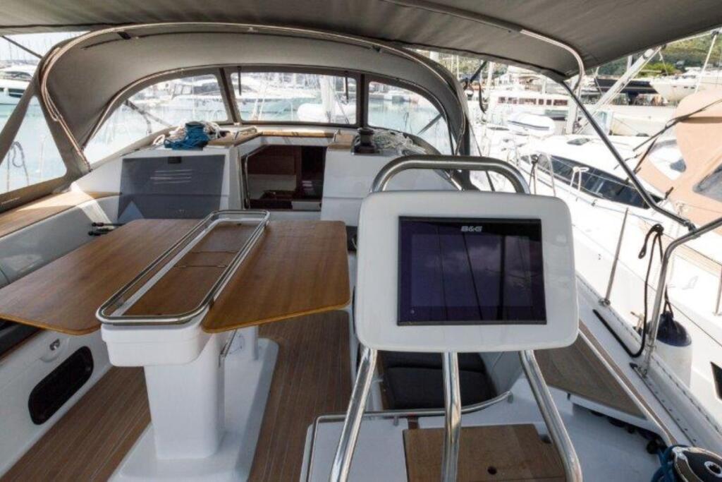 Segelyacht 