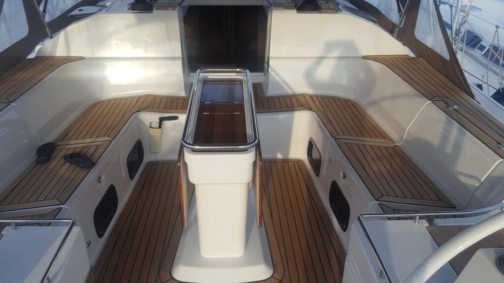 Segelyacht 