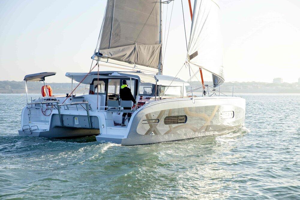 Catamaran 