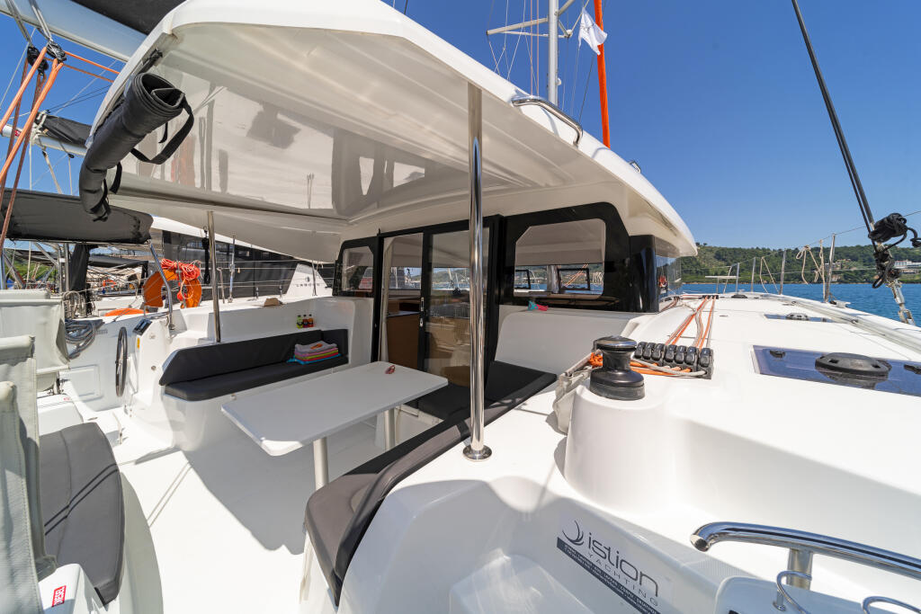 Catamaran 