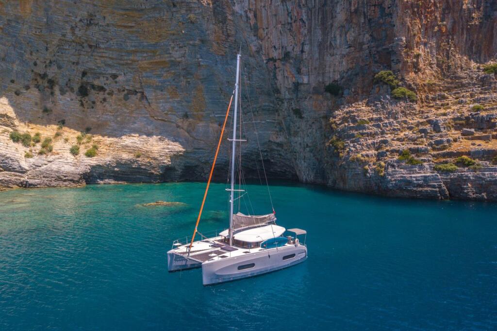 Catamaran 
