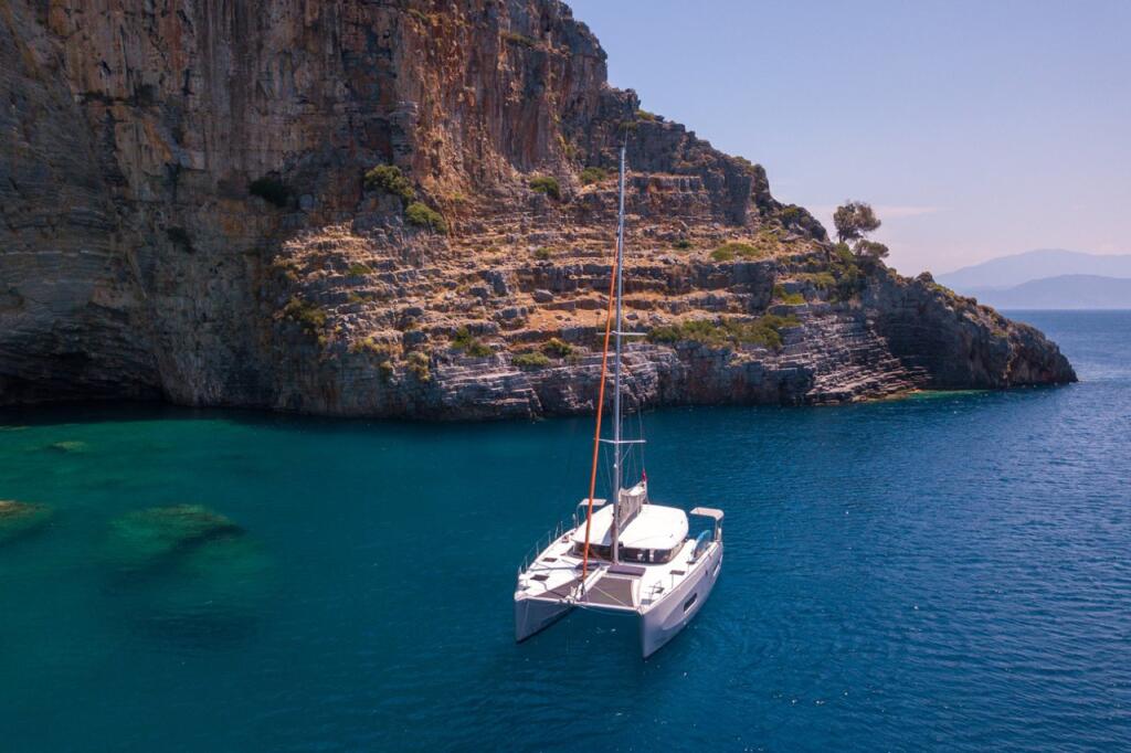 Catamaran 