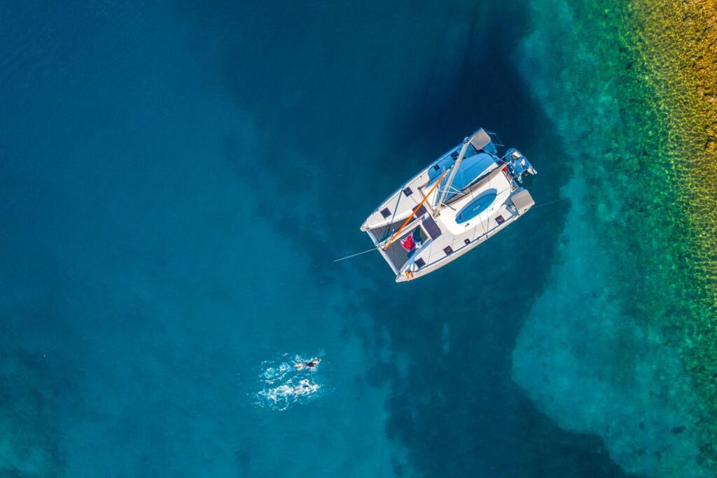 Catamaran 