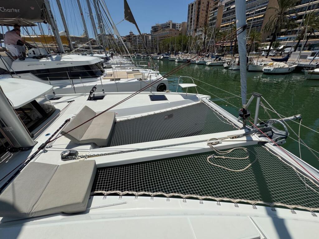 Catamaran 