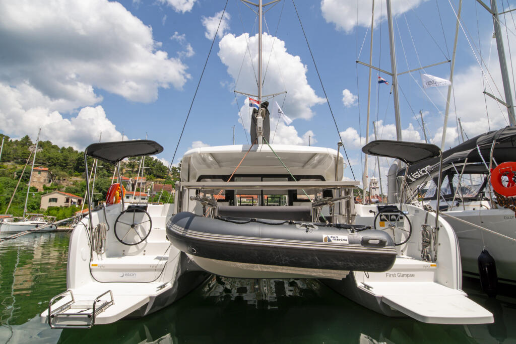 Catamaran 