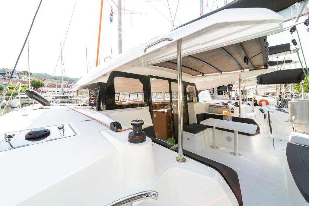 Catamaran 
