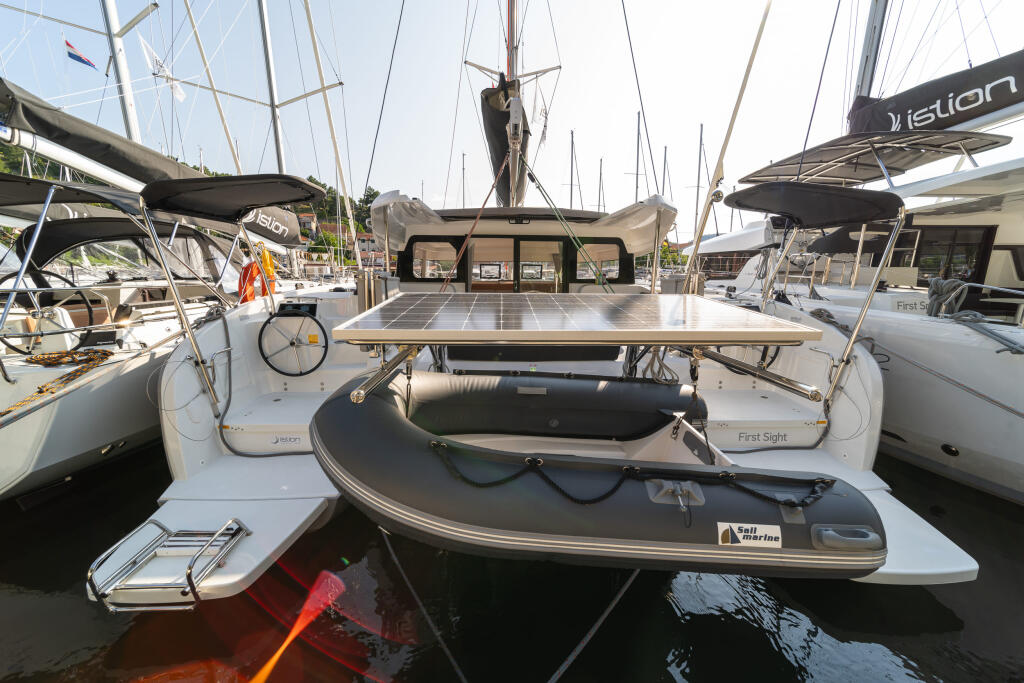 Catamaran 