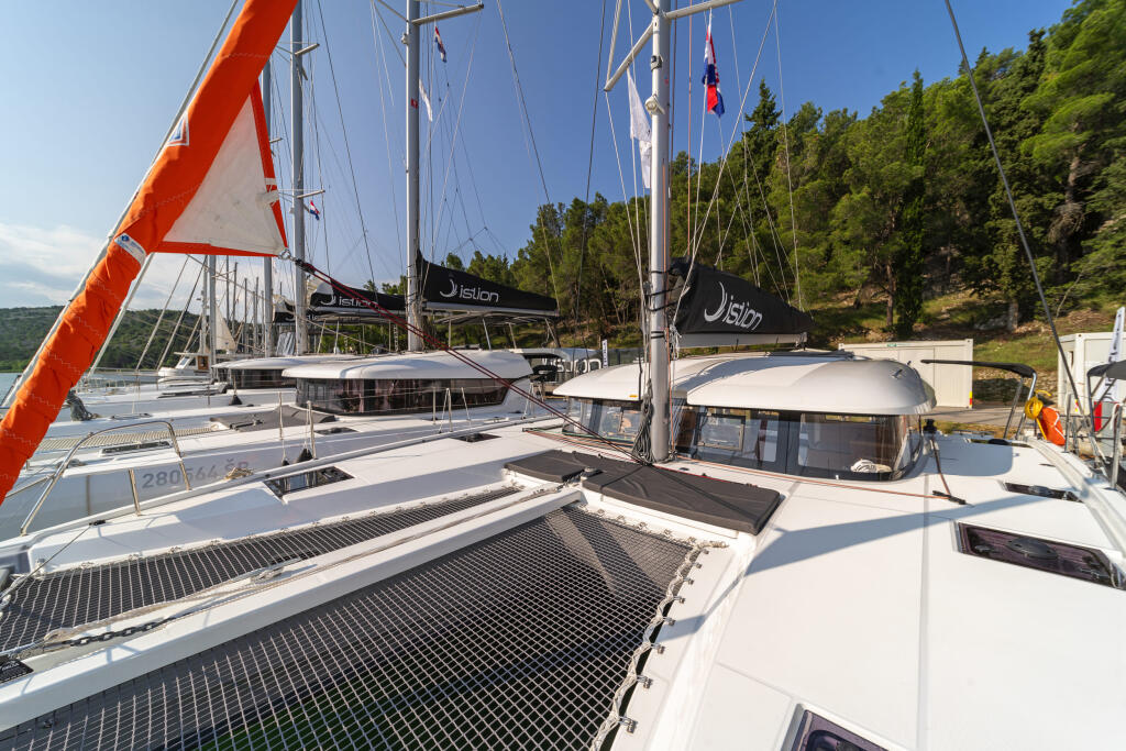 Catamaran 