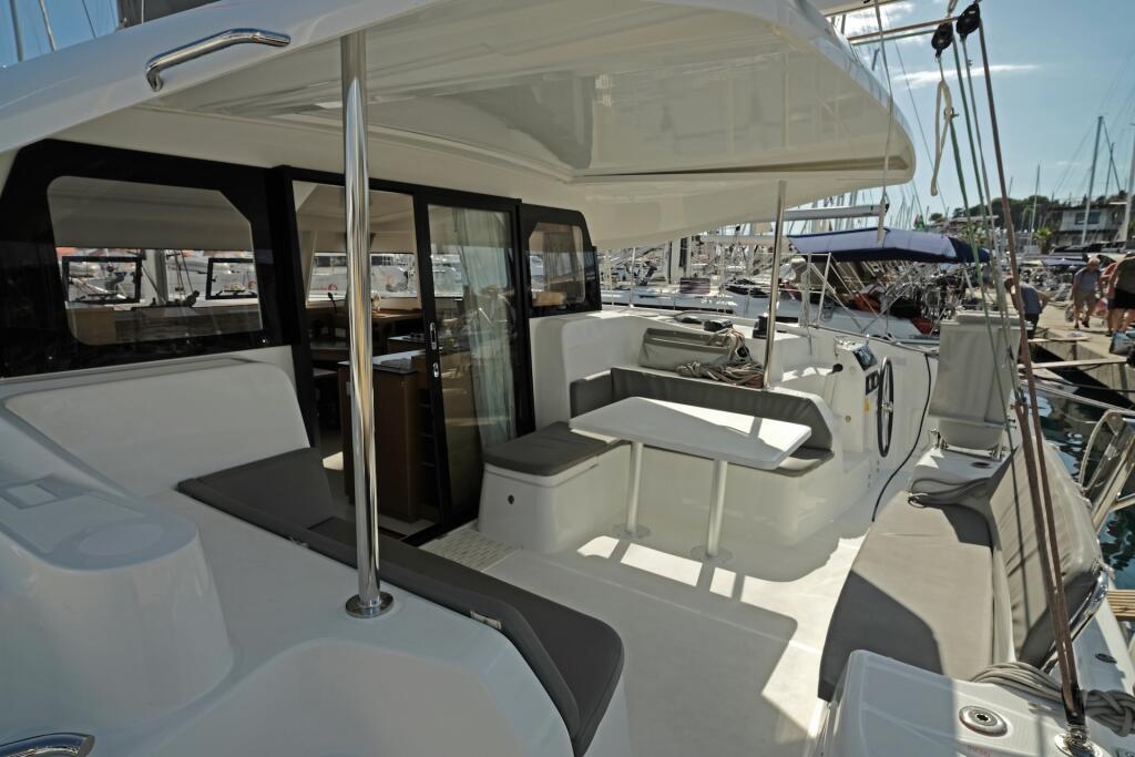 Catamaran 