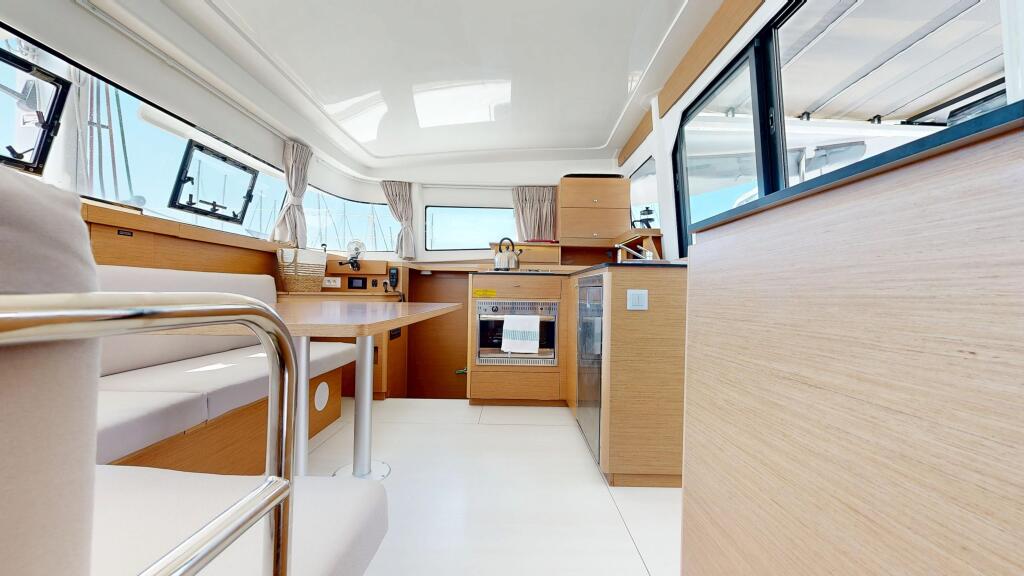 Catamaran 