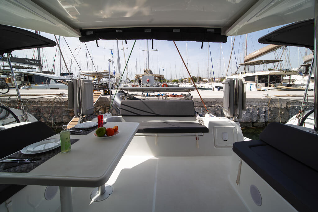 Catamaran 