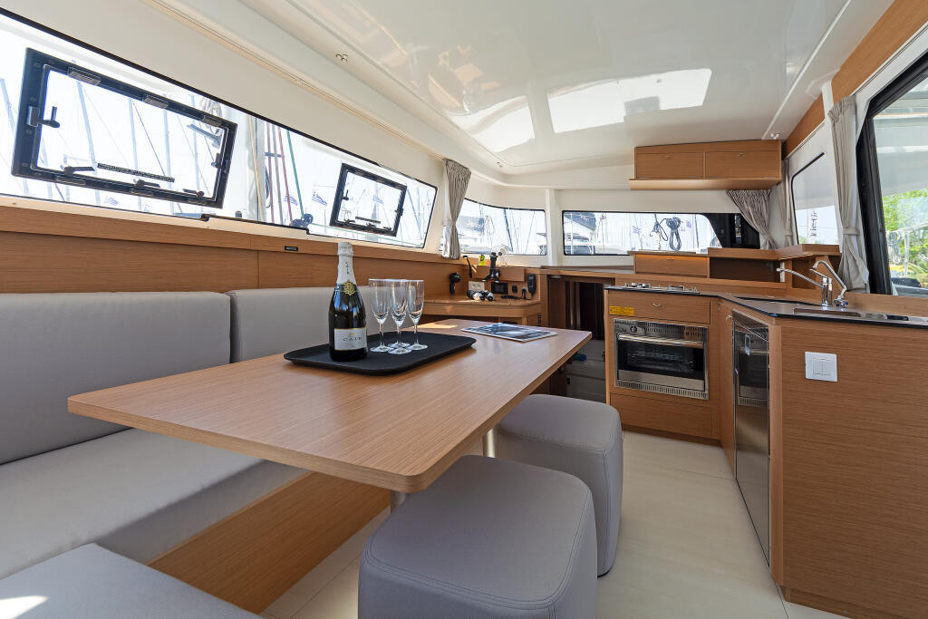 Catamaran 