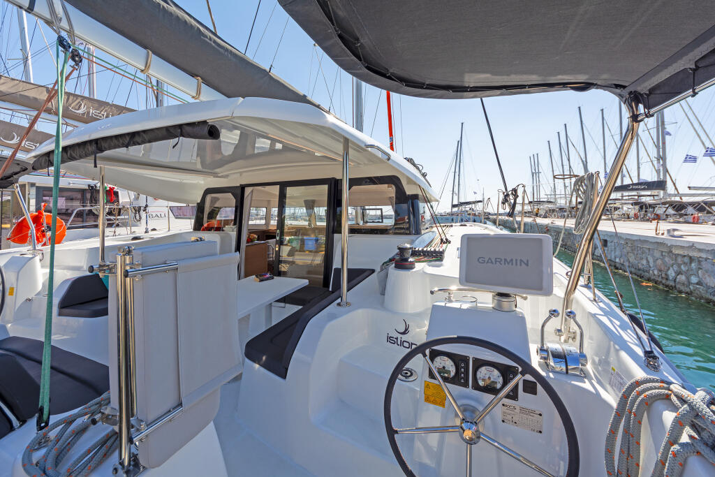 Catamaran 