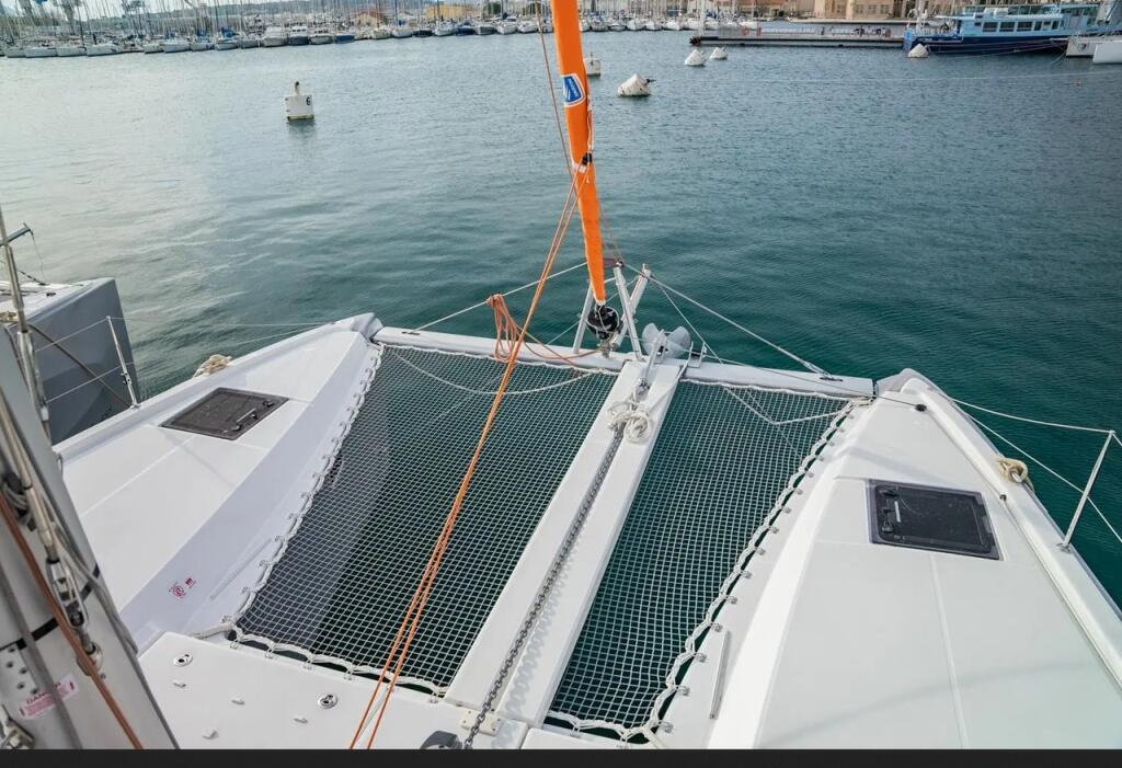 Catamaran 