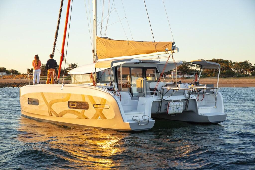 Catamaran 
