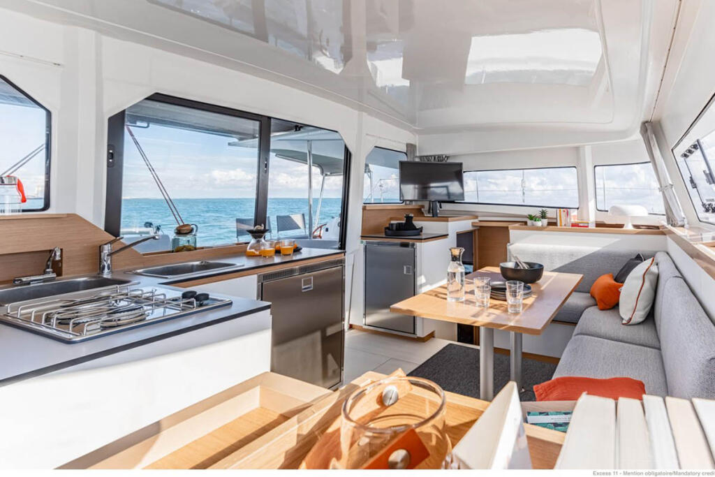 Catamaran 