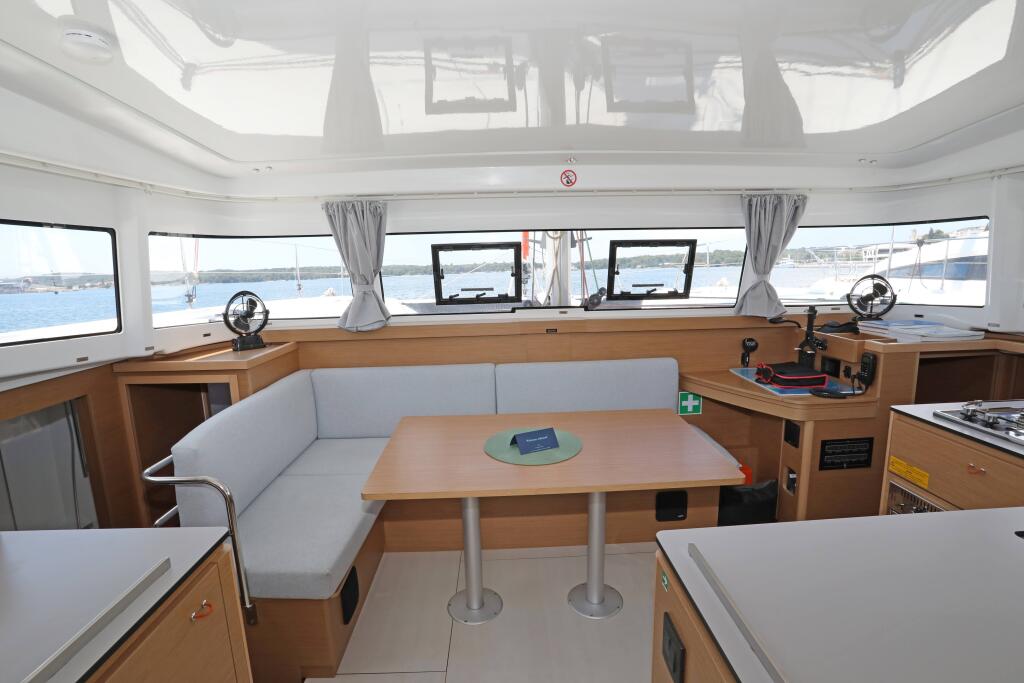 Catamaran 