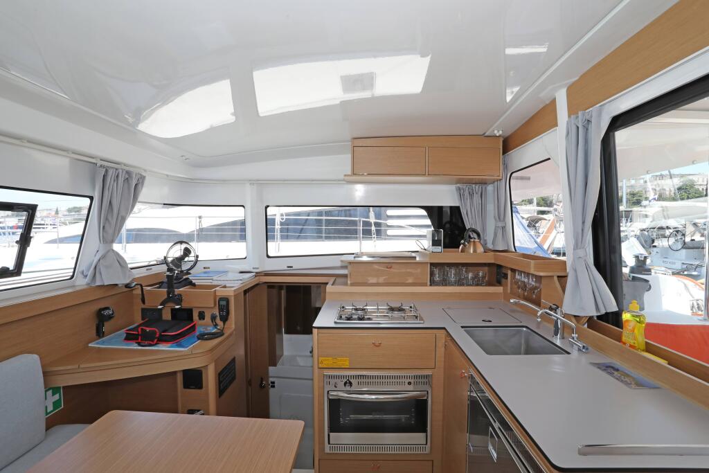 Catamaran 