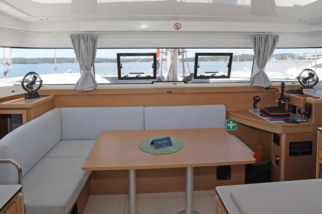 Catamaran 