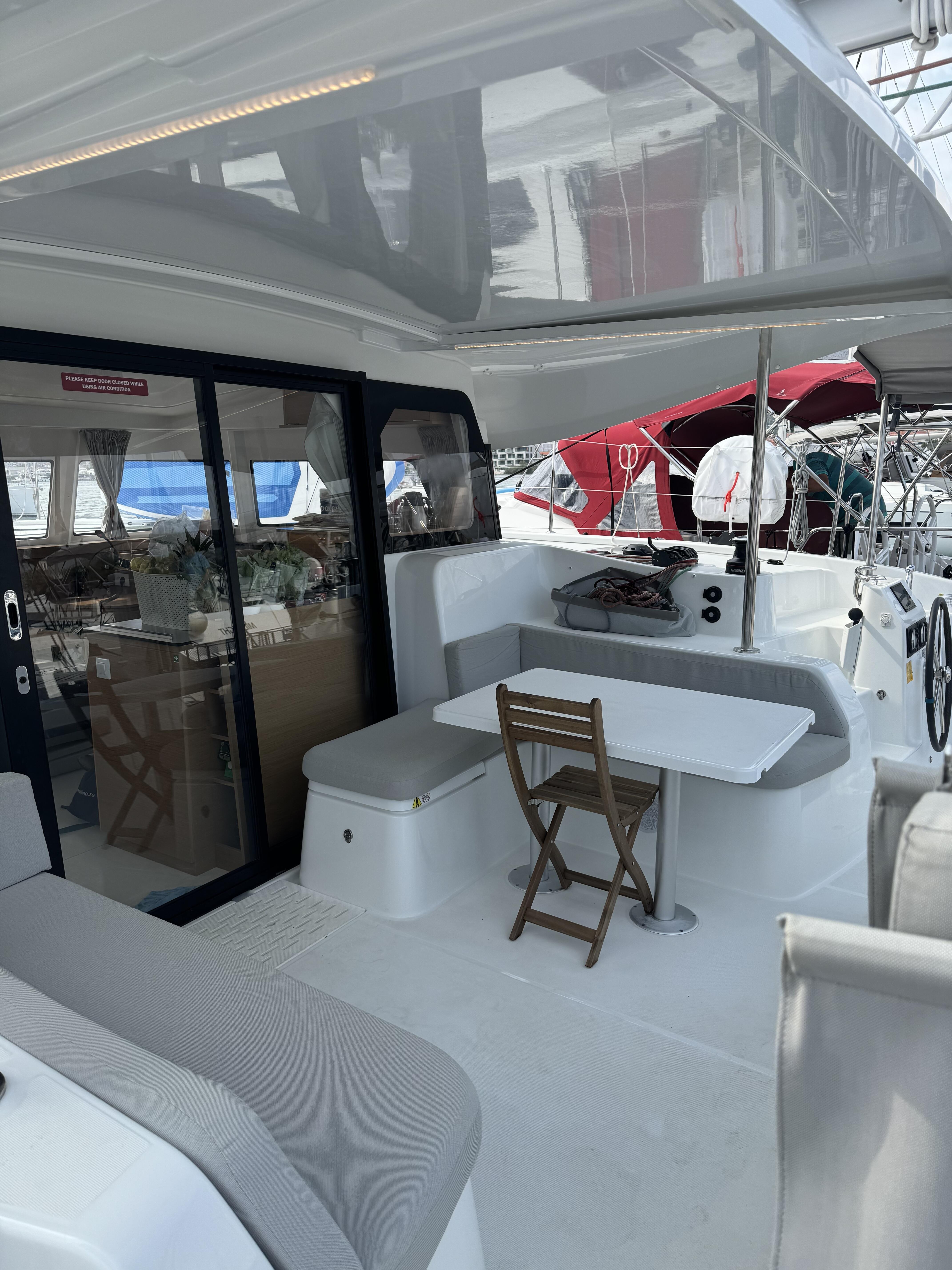 Catamaran 