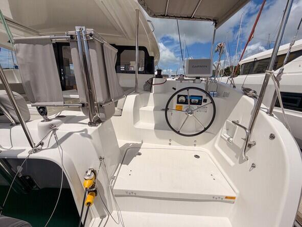 Catamaran 