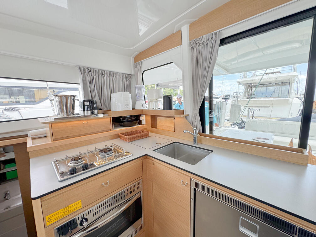 Catamaran 