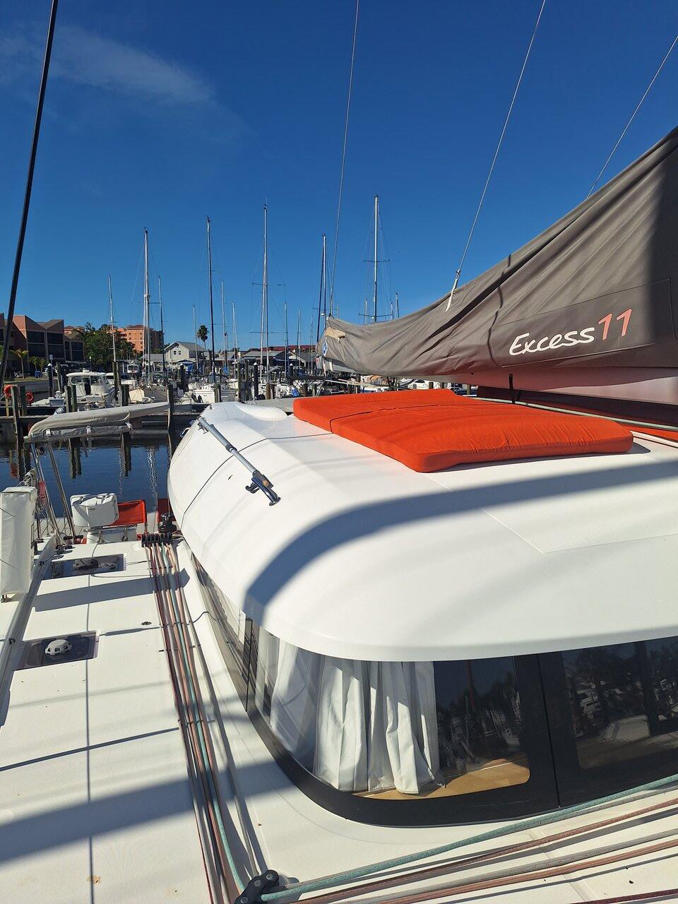 Catamaran 