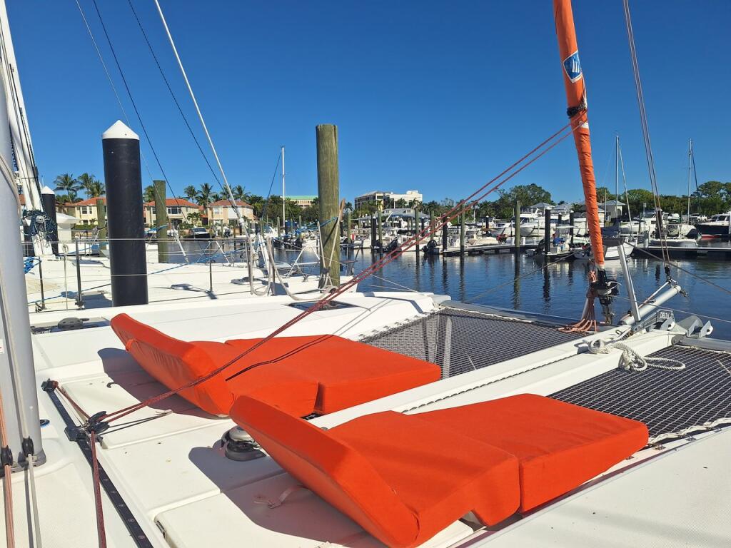 Catamaran 