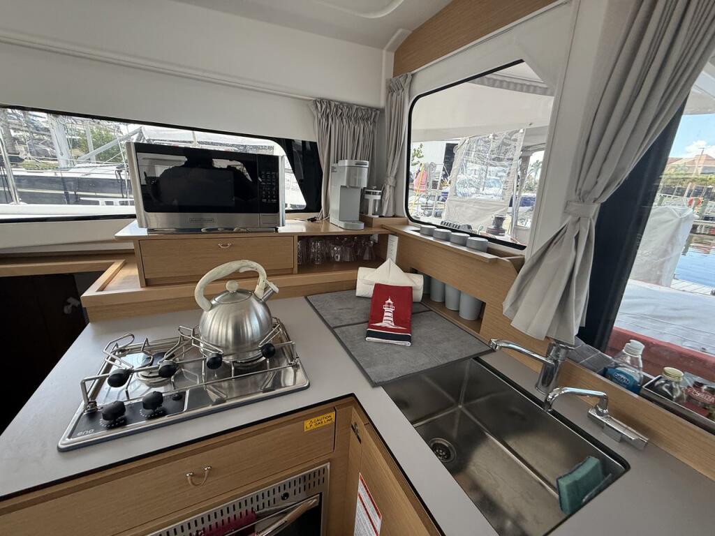 Catamaran 