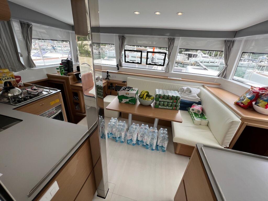 Catamaran 