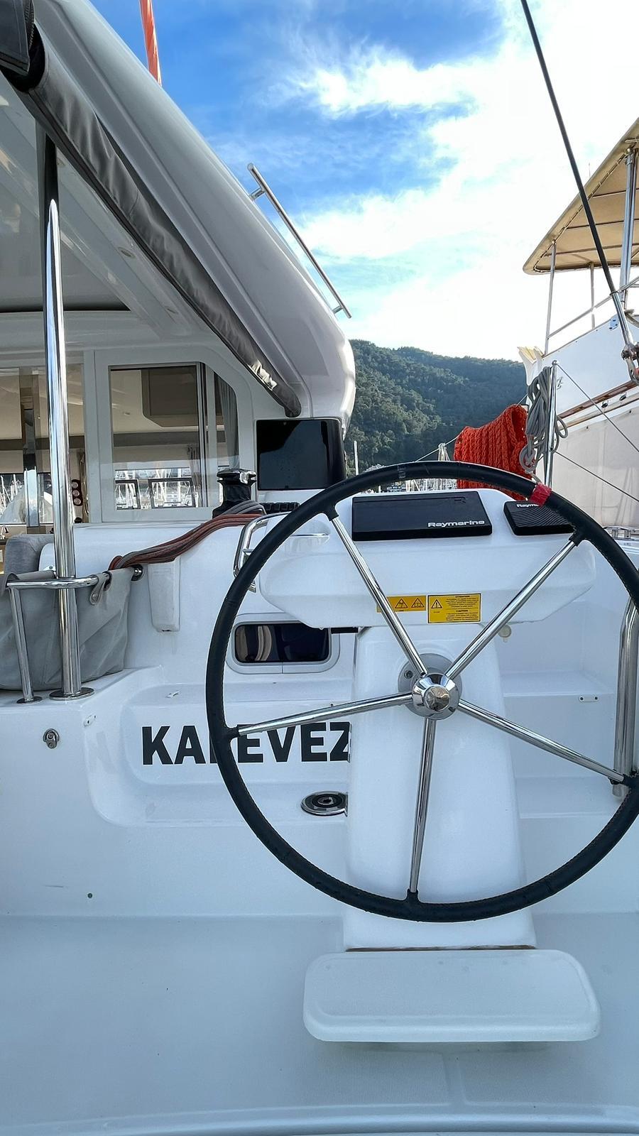 Catamaran 