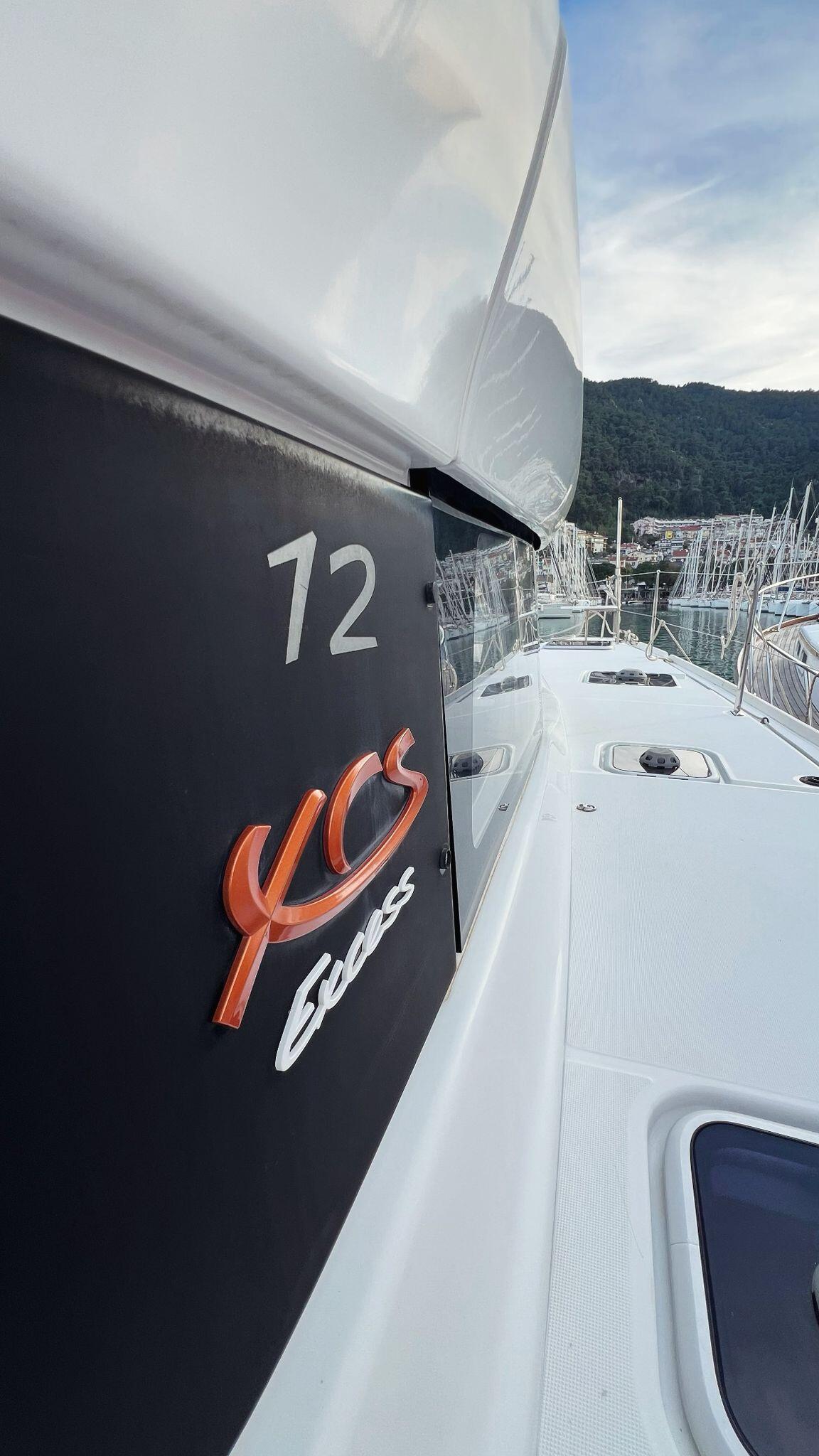 Catamaran 