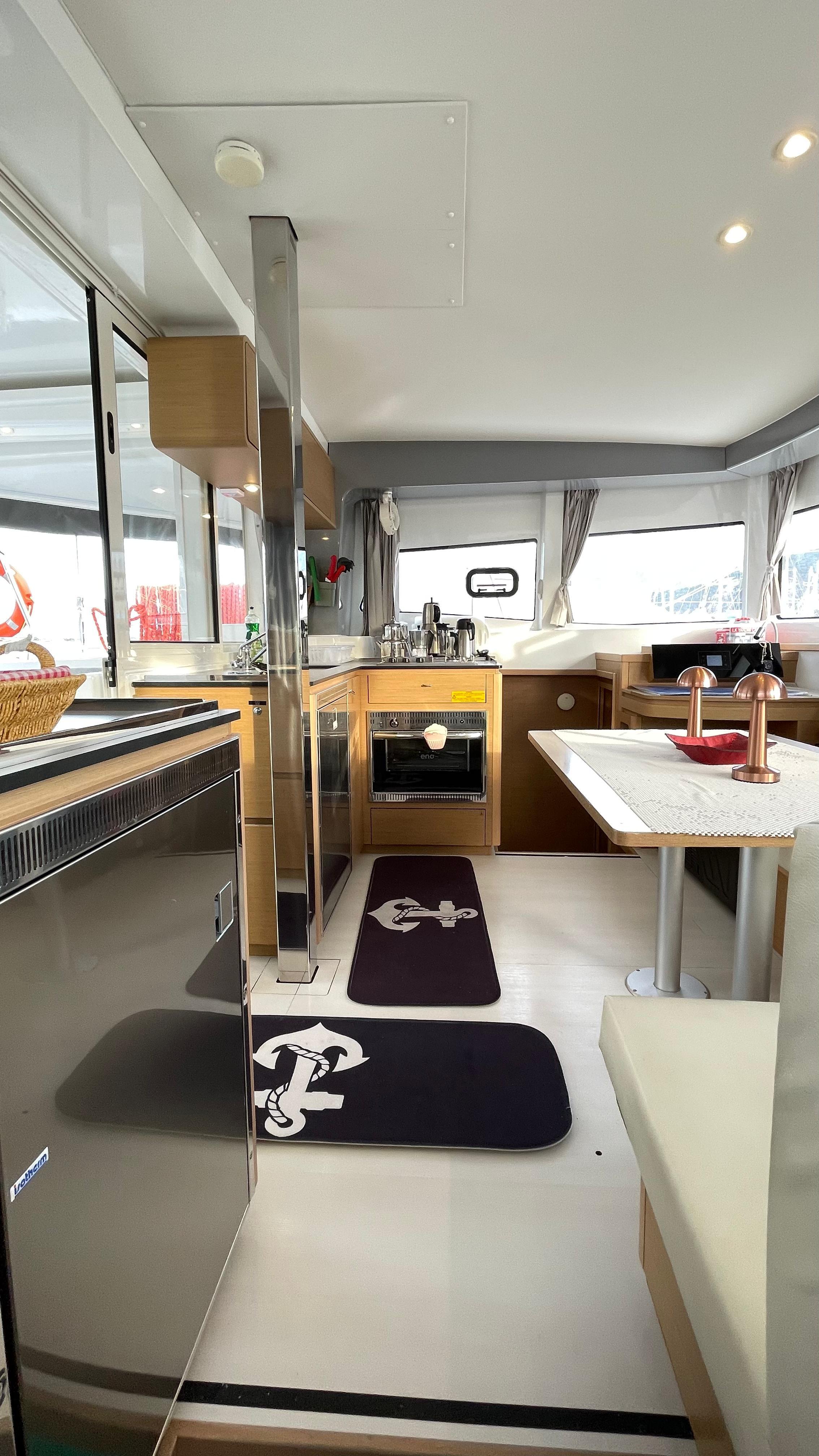 Catamaran 