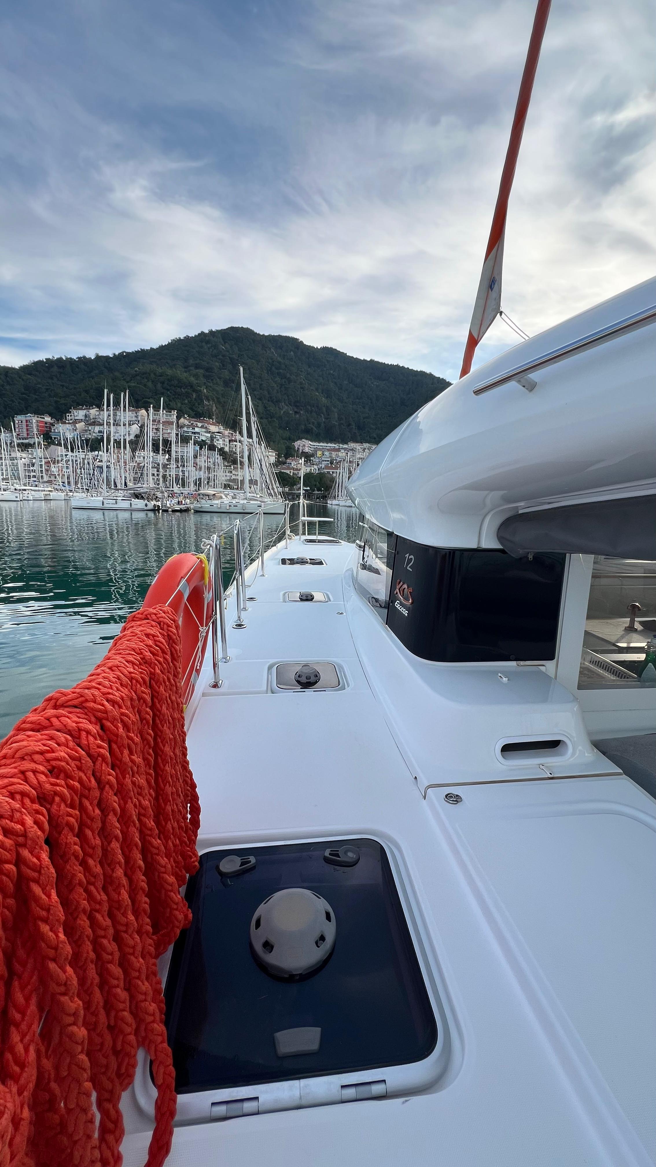 Catamaran 