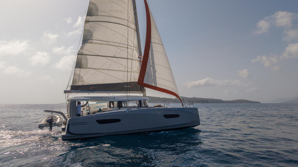 Catamaran 