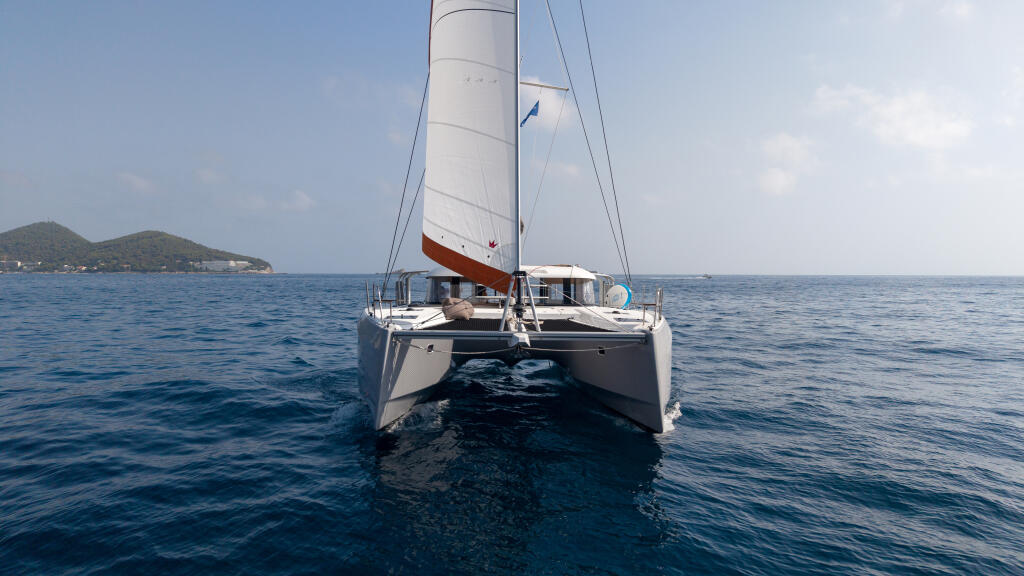 Catamaran 