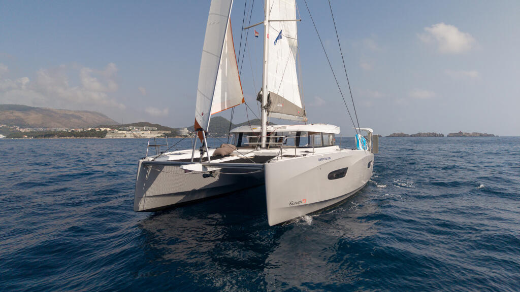 Catamaran 